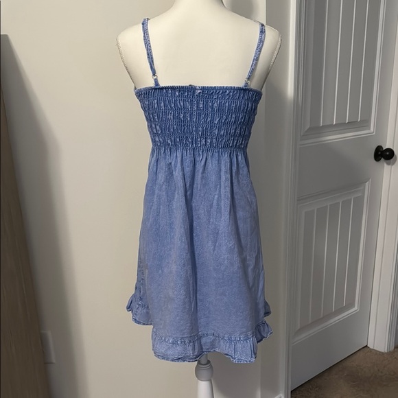 Sundress - Picture 3 of 3